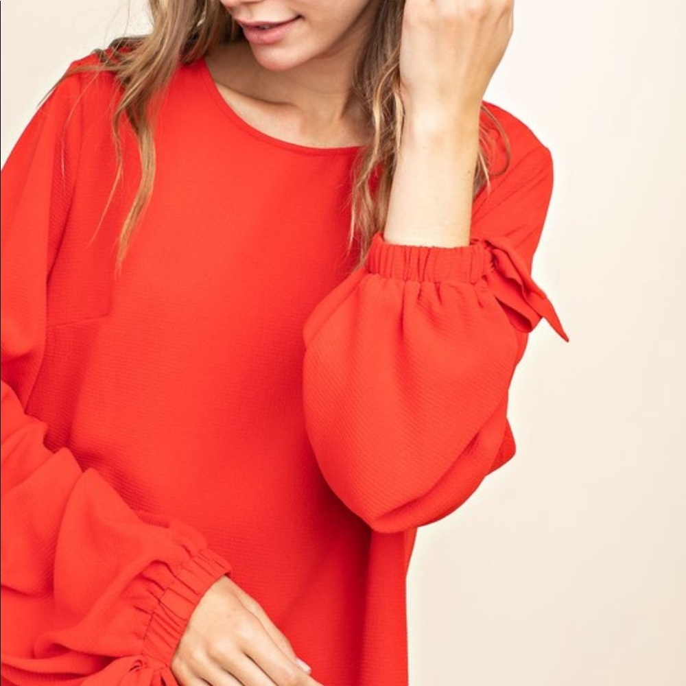 Bubble Crepe Blouse - Picture 4 of 5